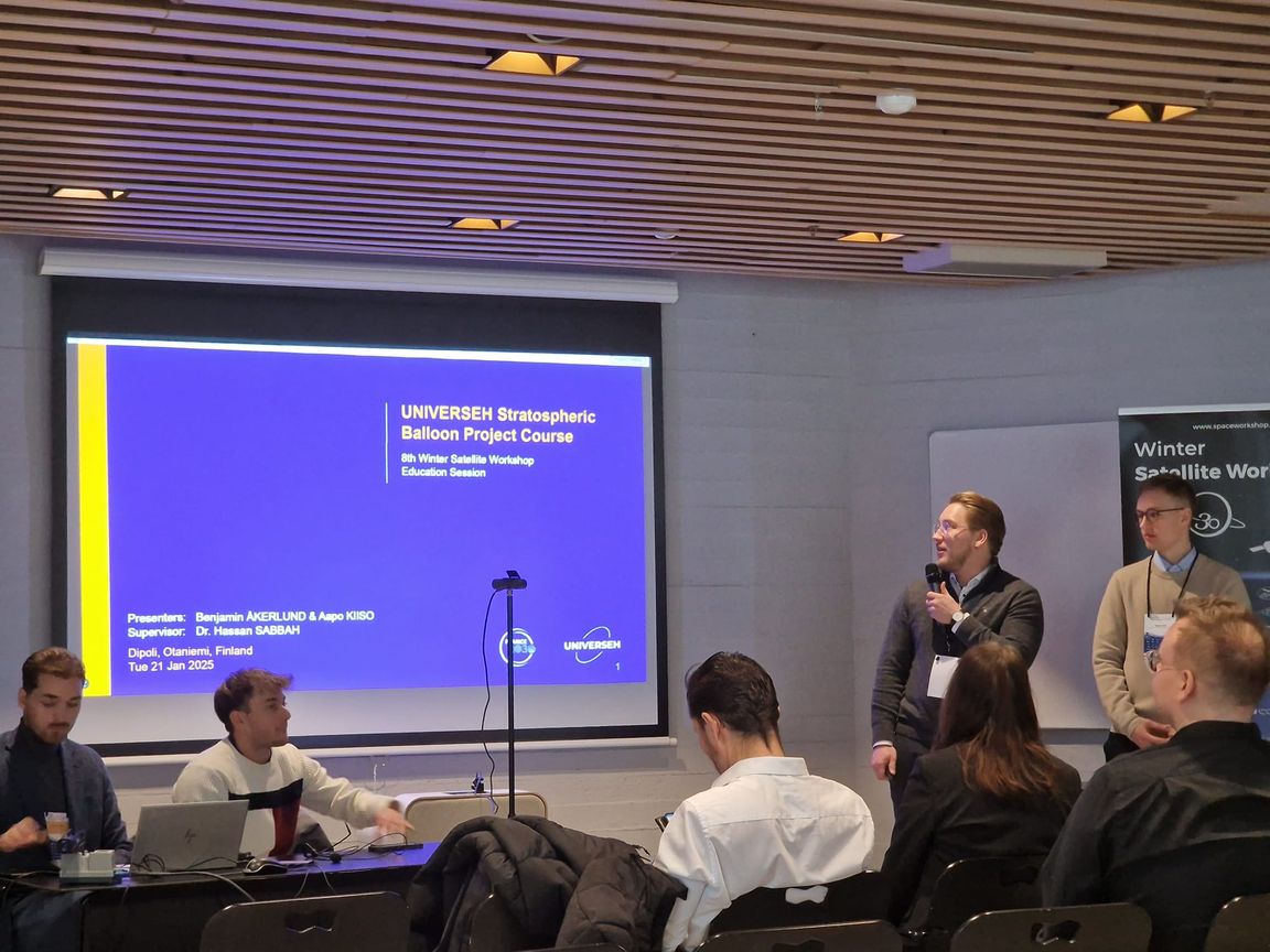 Me and Benjamin presenting our stratospheric balloon course